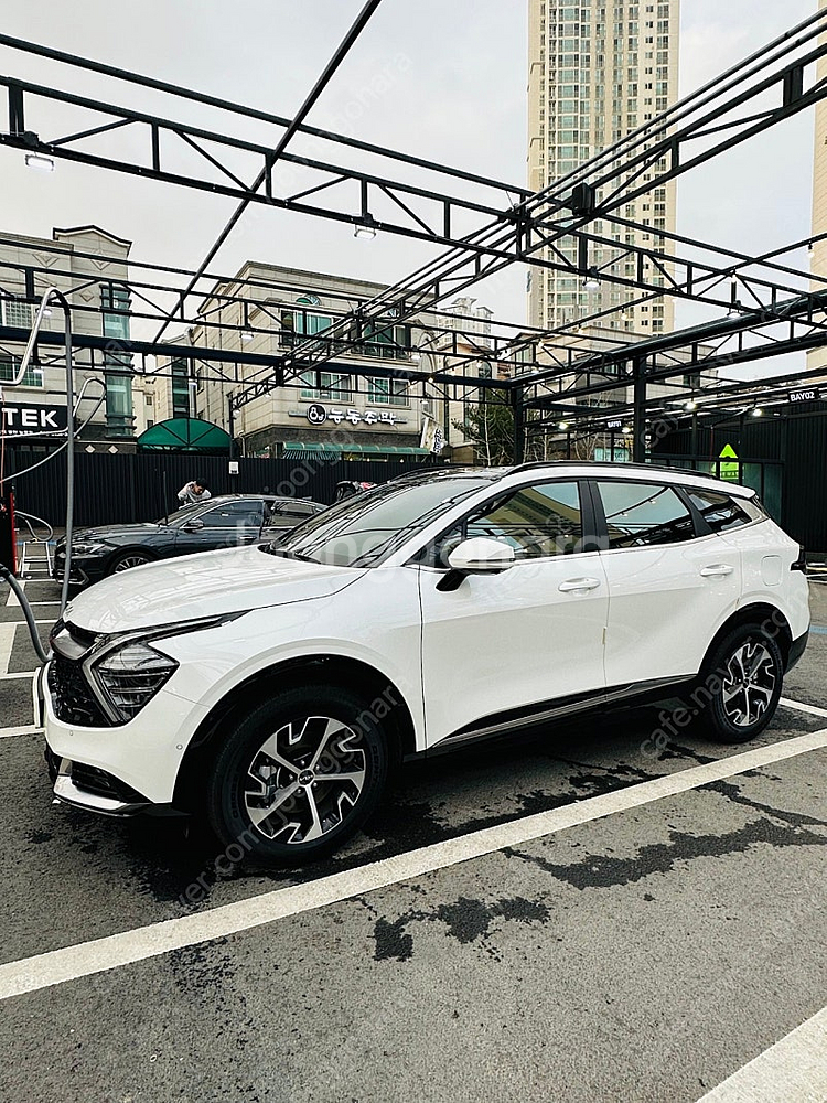 [급매]스포티지 HEV 시그니처 1.1만KM 주말만 판매 해봐요--2