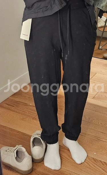 룰루레몬 바지(캐나다 정품)--0