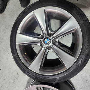 BMW 19인지 휠,타이어 팝니다.