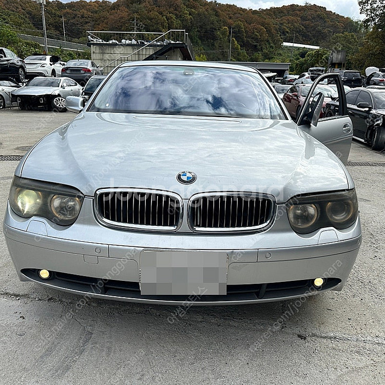 BMW 745i E65 (전기형) 2002년 n62b4...--0