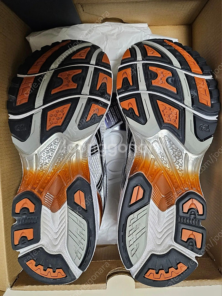 아식스 젤카야노 14 280 팝니다. Asics Gel...--4