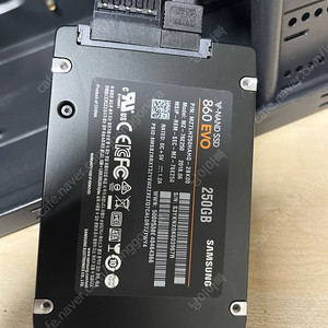 I3-8100 + 기가바이트 B360 + 8G DDR4 + 256SSD