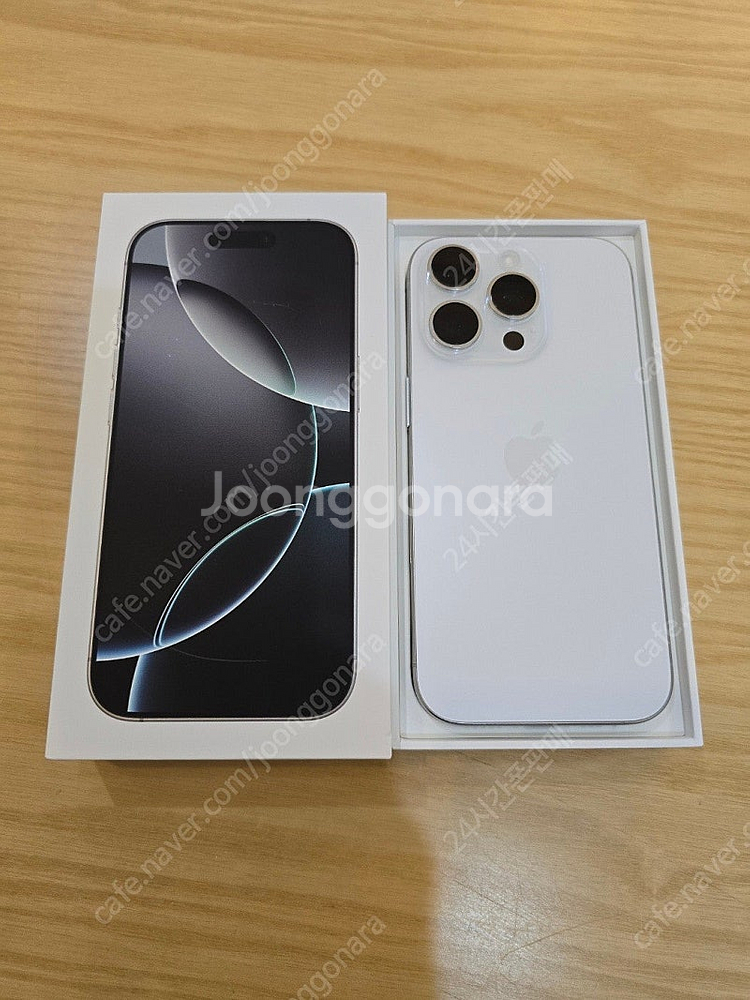 아이폰16프로화이트티타늄256gb 자급제폰판매합니다--0