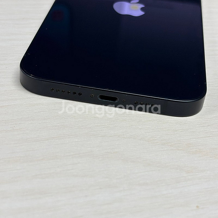 아이폰14플러스 블랙색상 128용량 무잔상 깨끗한단말기 60만 판매해요--6