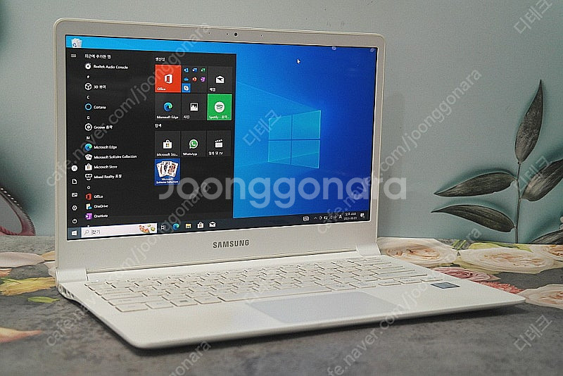 삼성전자 노트북9메탈/840그램/NT900X3 판매합니...--4