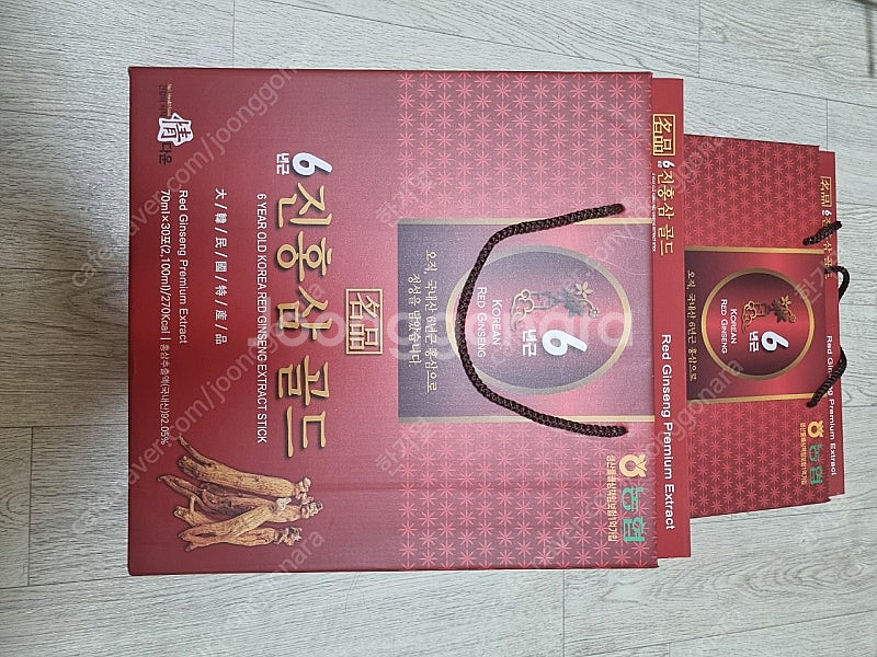 진홍삼 6년근 70ml×30포 판매합니다--1