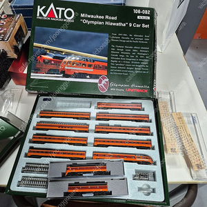 철도모형 n게이지 카토 kato n EMD f7a + f7b 밀워키 로드 올림피안 히와타 미주행품 판매합니다