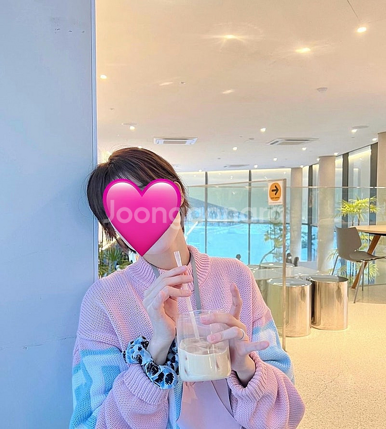 GCDS 핑크 니트--1