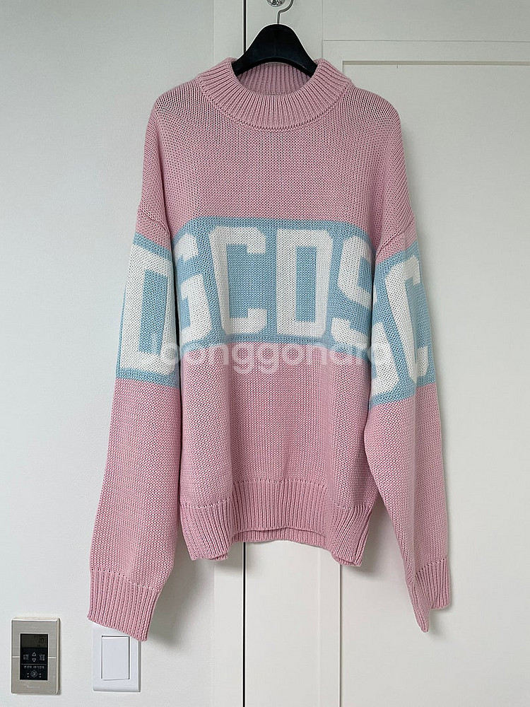 GCDS 핑크 니트--3