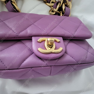 샤넬 뉴미니 플랩백 보라 칩내장제품ㅡ가격내림