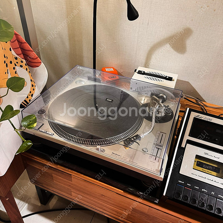 턴테이블 테크닉스 sl1200mk3--1