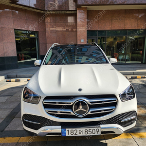 GLE 클래스 W167 GLE 300d 4MATIC | 2022 | 23,000km년식 | 흰색 | 서울 | 8,000만원