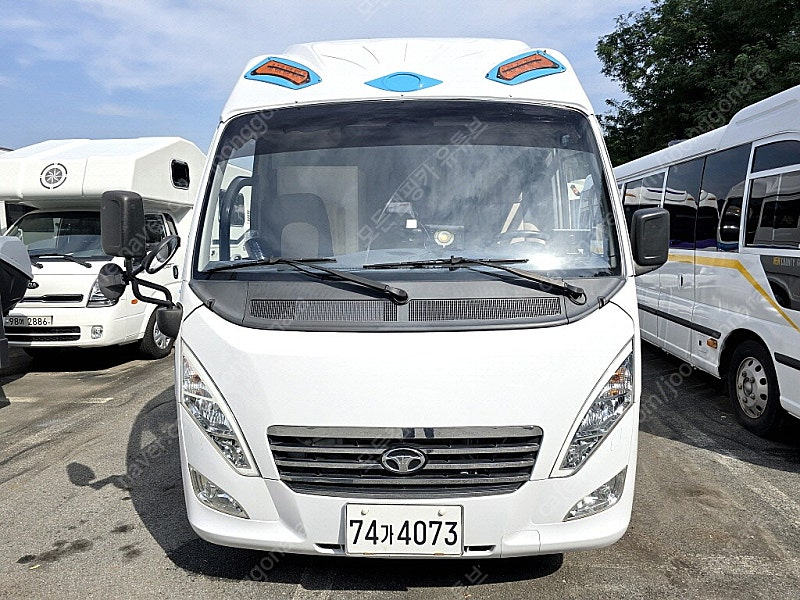 18년 레스타5인승캠핑카(신규제작,인산철1,200+풀옵션,6만km,스틱)-전액할부됨 이미지