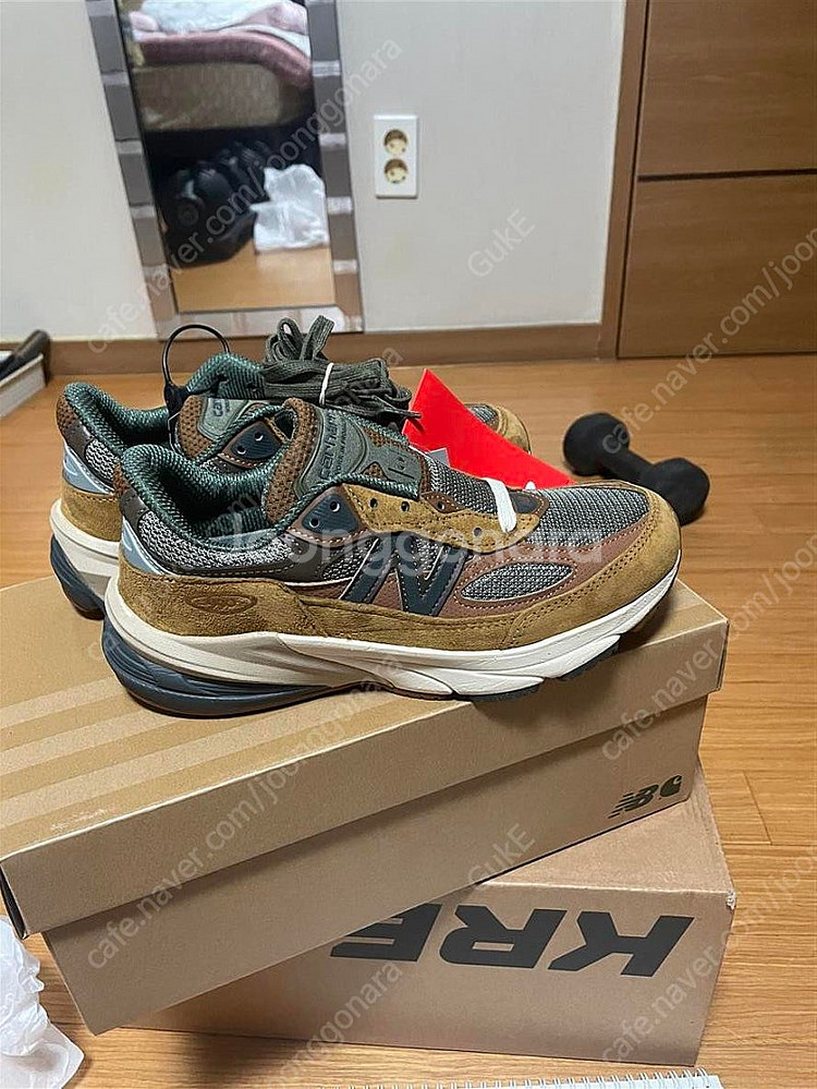 뉴발란스 X 칼하트 990V6 해밀턴 브라운--7