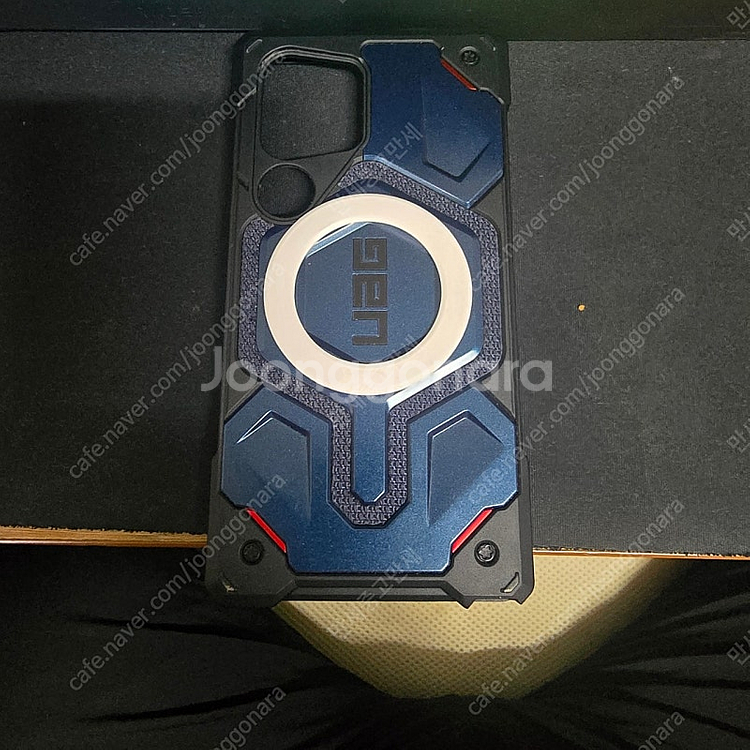 갤럭시 24울트라용 케이스 (UAG) 싸게 팝니다--0