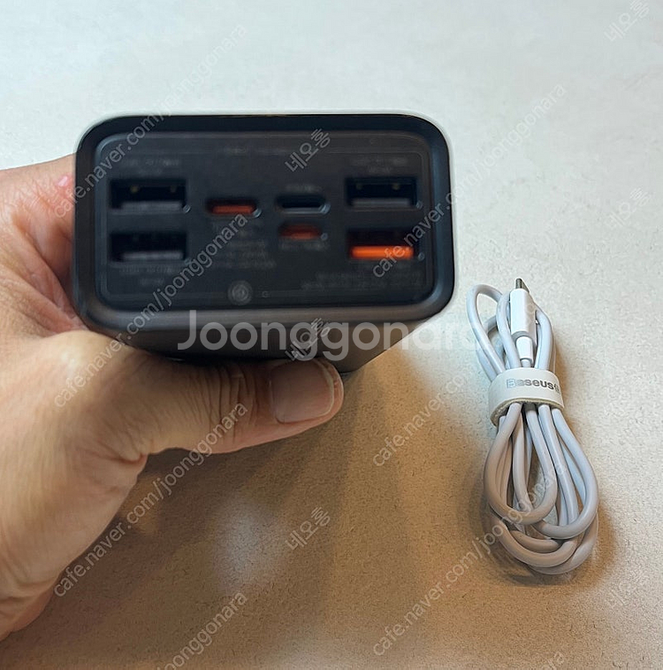 베이스어스 Baseus 65W 30000mAh 보조배터리 (택포)--6