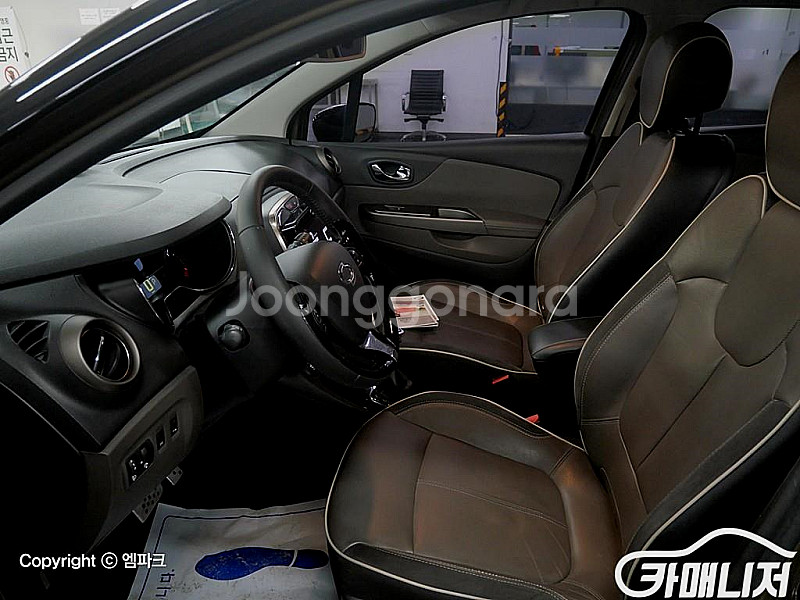 르노코리아(삼성) [르노코리아(삼성)]QM3 디젤 1.5 RE 시그니처 쇼콜라 브라운 (5인승) 2016 년 중고차...--2