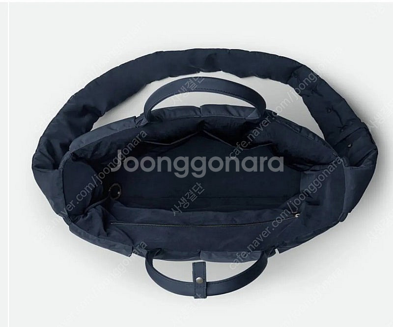 보테가베네타 아르코라지 패딩토트백--1