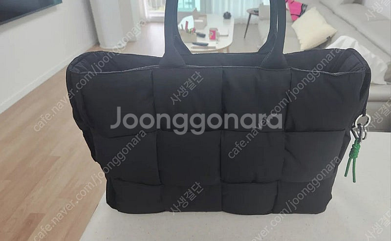 보테가베네타 아르코라지 패딩토트백--2