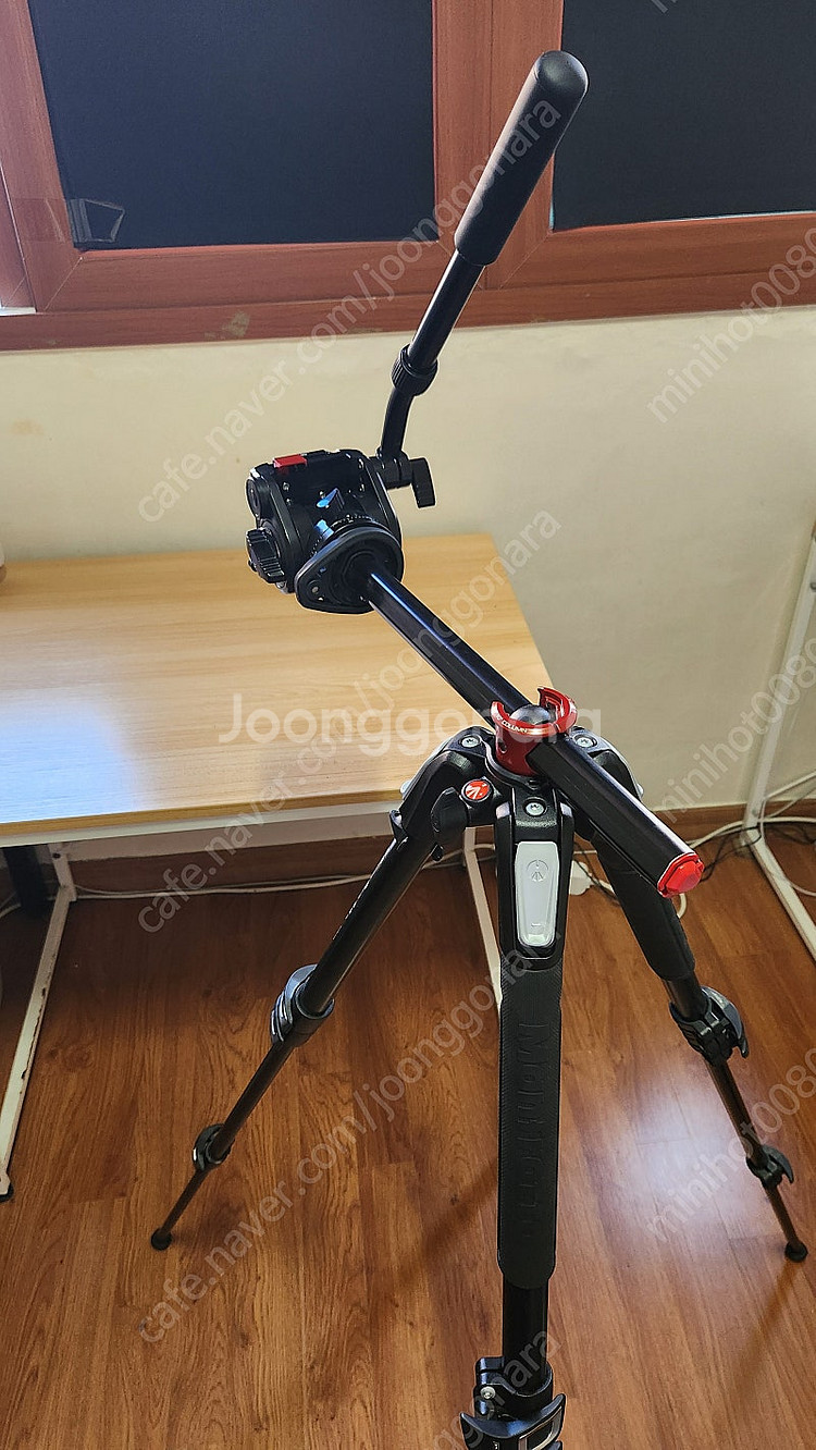 삼각대 맨프로토 MT190XPRO4 + 유압식헤드 시루...--5