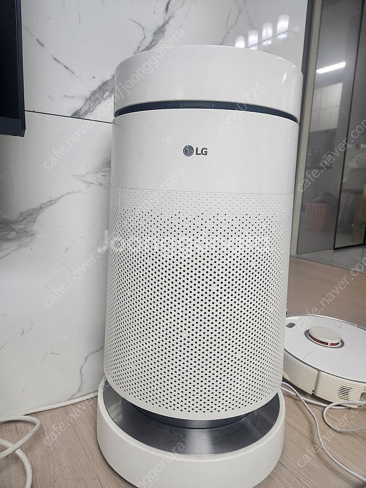엘지 퓨리케어 공기청정기(무빙휠포함)--1