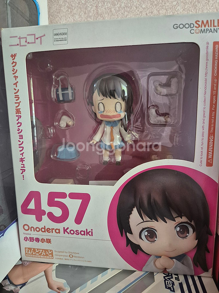 세이버 피규어 팝니다 . 페이트 타입문 레이싱 세이버, 네로 ,수영복 세이버 피규어 히로인x 피규어 등 팝니다.--1