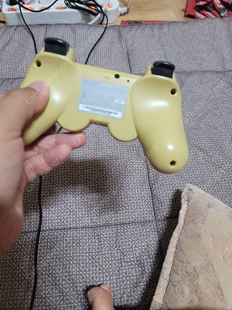 ps3 갓오브워 어센션 한정판 패드 판매 합니다 이미지