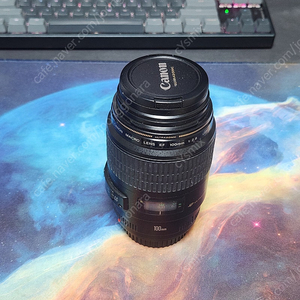 canon EF 100mm f2.8 macro