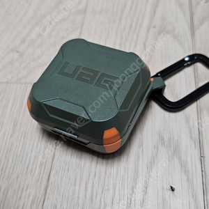 UAG 버즈2프로 케이스 팝니다