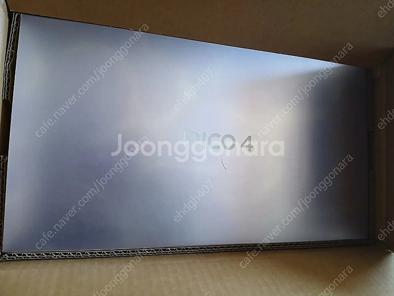 오리지널 피코4 128GB 모델 팝니다.--0