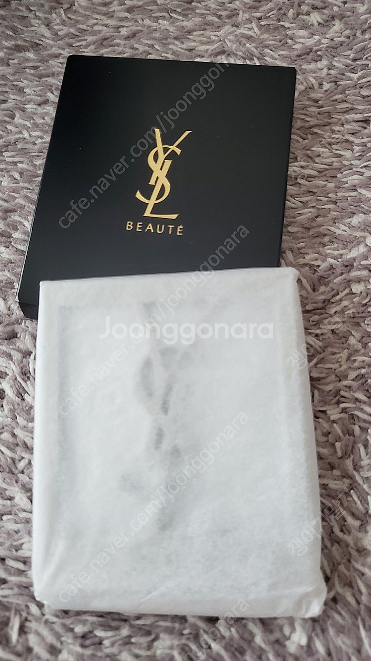 [새상품] 입생로랑 뷰티 거울 + 프리미엄 라벨 택 (...--1