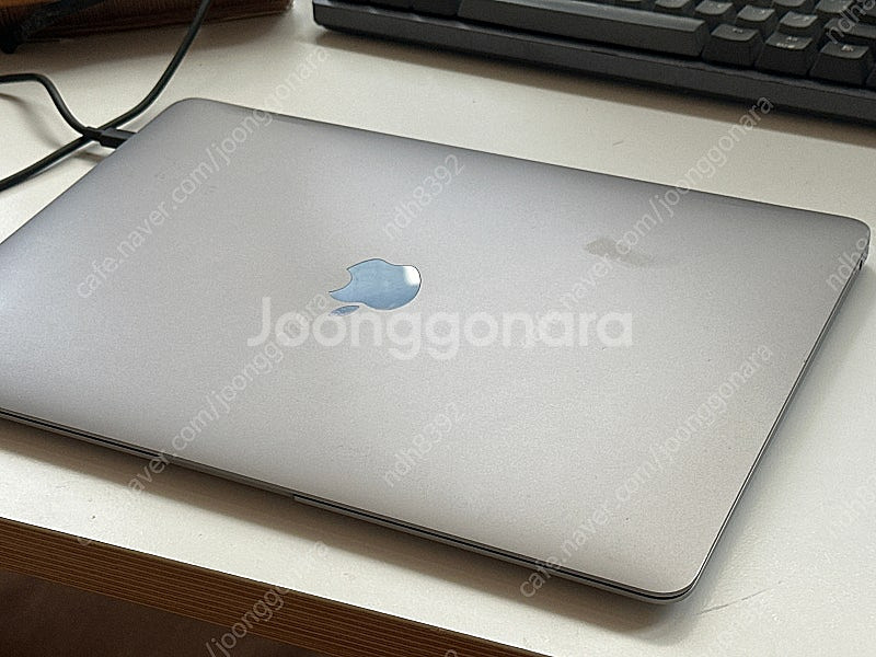 맥북 에어 2020 13인치 i5 8gb 256gb--0