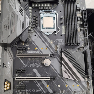 I5 8600K + ASRock Z370 EXTREME4 메인보드 팝니다.