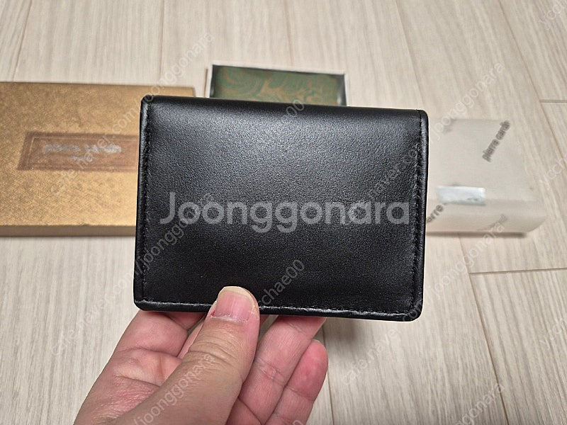 [미사용 새제품]피에르가르댕 정품 검정 가죽 반지갑--1
