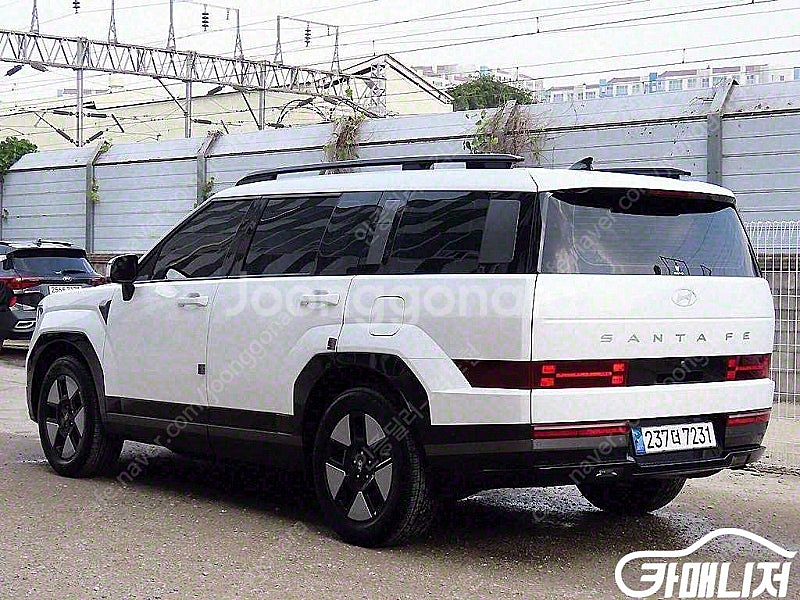 [현대]싼타페 하이브리드 MX5 1.6T 2WD 캘리그래피 중고차 판매합니다--3