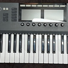 컴플리트 컨트롤 S61 mk2 NI Komplete Kontrol S 61 MK2