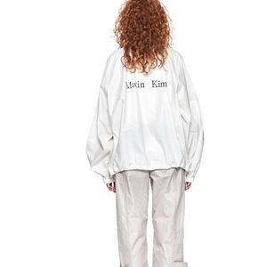 마뗑킴 matin kim logo coating jumper ivory, 로고 코팅 점퍼 바람막이 (새상품)