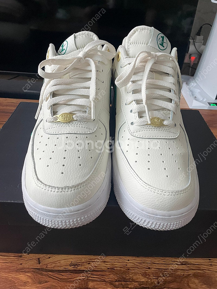 에어포스1 07 LV8 말라카이트 / 275--1