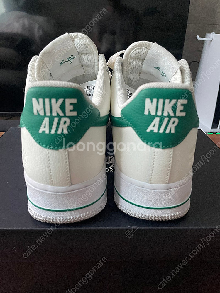 에어포스1 07 LV8 말라카이트 / 275--3