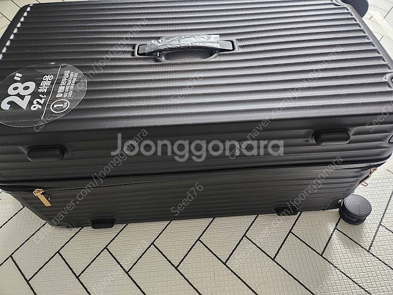 캐리어팝니다 새것입니다--0