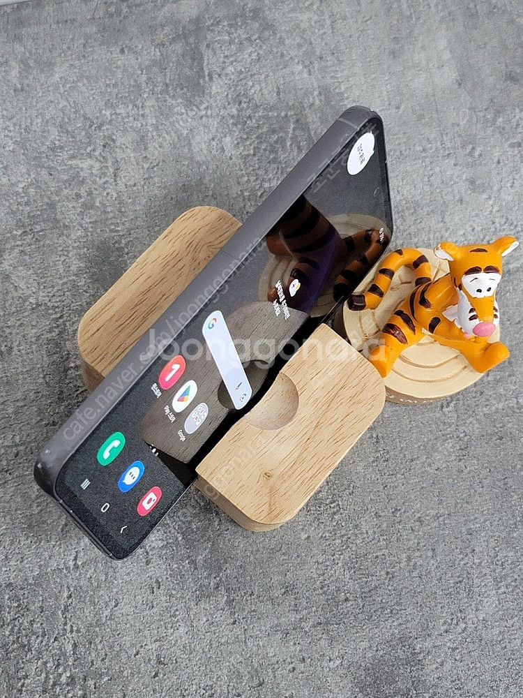 특가 갤럭시 S23FE 공기계 S711 중고폰 판매--4