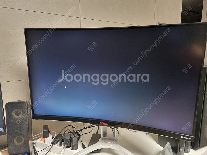 알파스캔 AGON 322QCX 144HZ HDR 무결점...--0