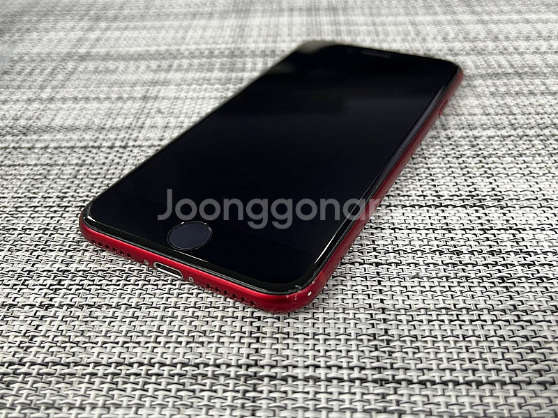 아이폰SE3 레드 64G 배터리 효율 100% 외관 깔...--9