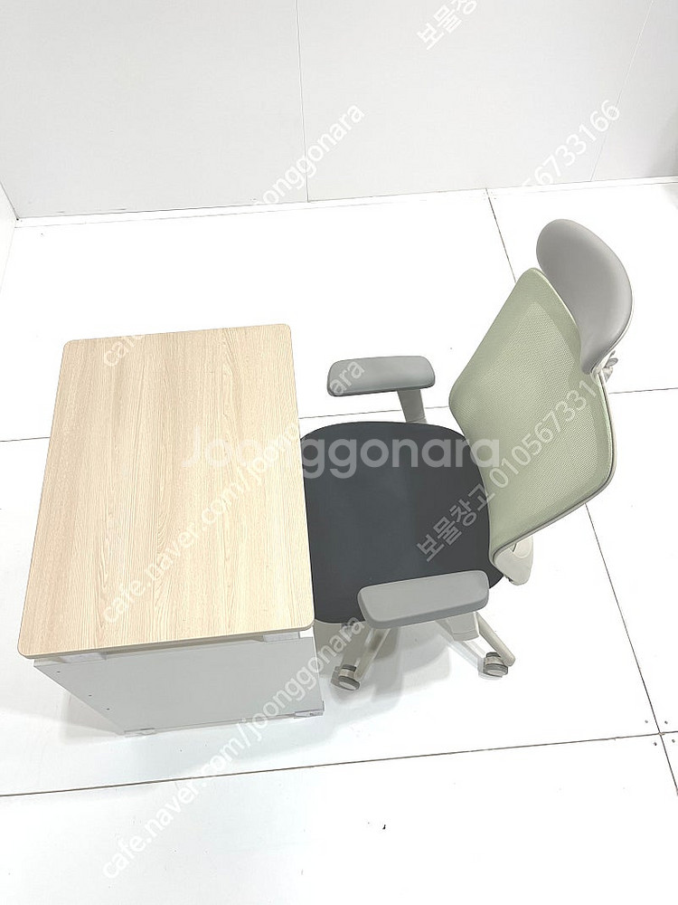 집중UP! 책상+의자 set (독서실/고시원/스터다까페)--1