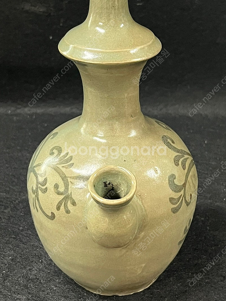 고려 청자 철채 초화문 정병--7
