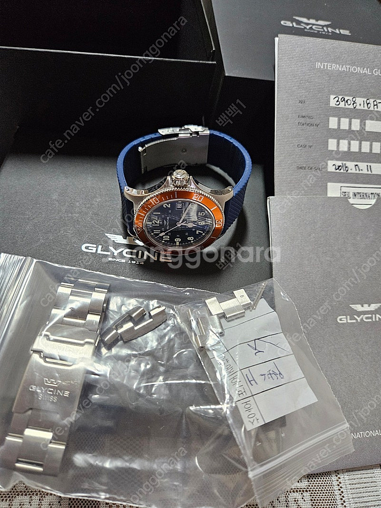 글라이신 글리신 42mm 컴뱃 서브 오토매틱 다이버워치--0