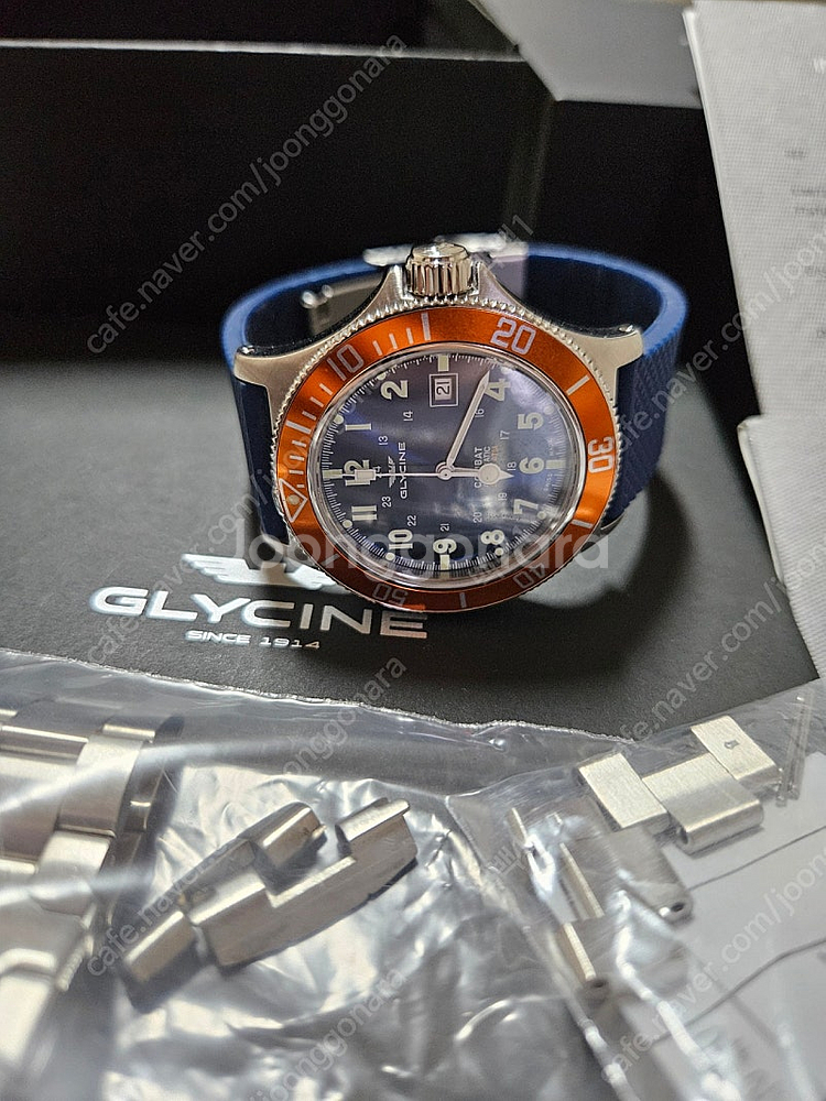 글라이신 글리신 42mm 컴뱃 서브 오토매틱 다이버워치--1