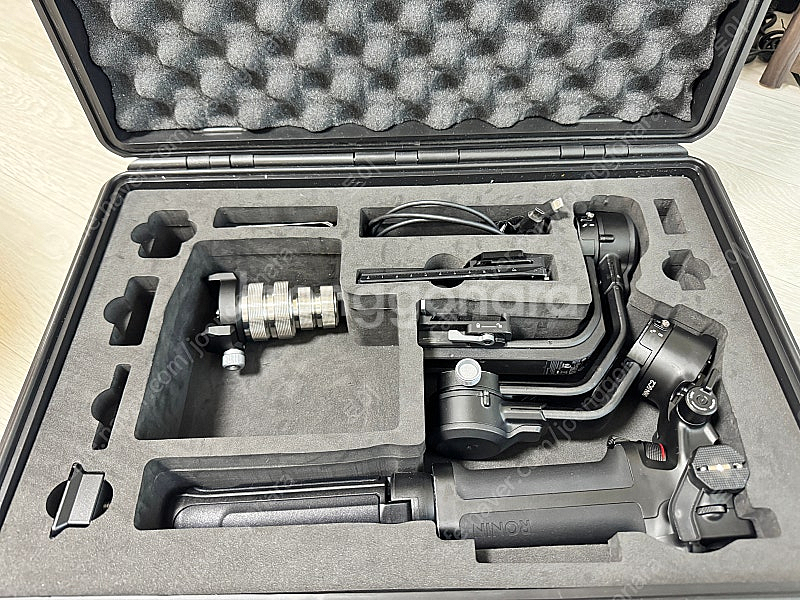dji rsc2 로닌 짐벌--0