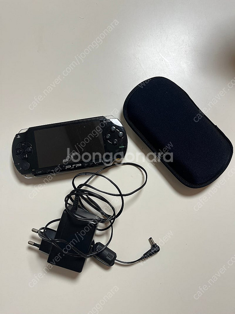 psp + 케이스 + 충전기 + wwe cd--0