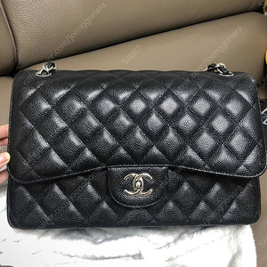 샤넬 클래식 라지 캐비어 은장